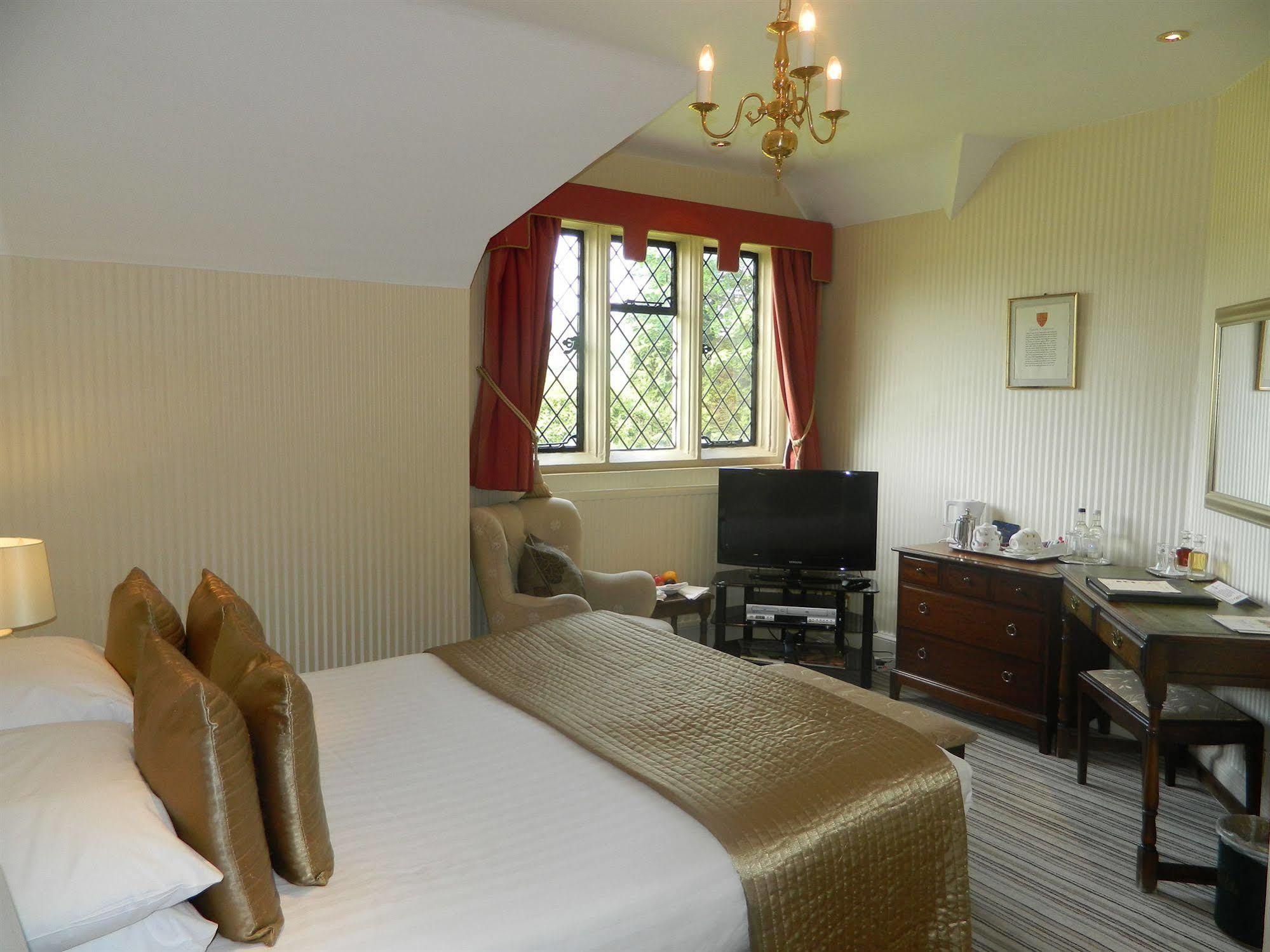 Eastwell Manor, Champneys Hotel & Spa Ашфорд Екстер'єр фото